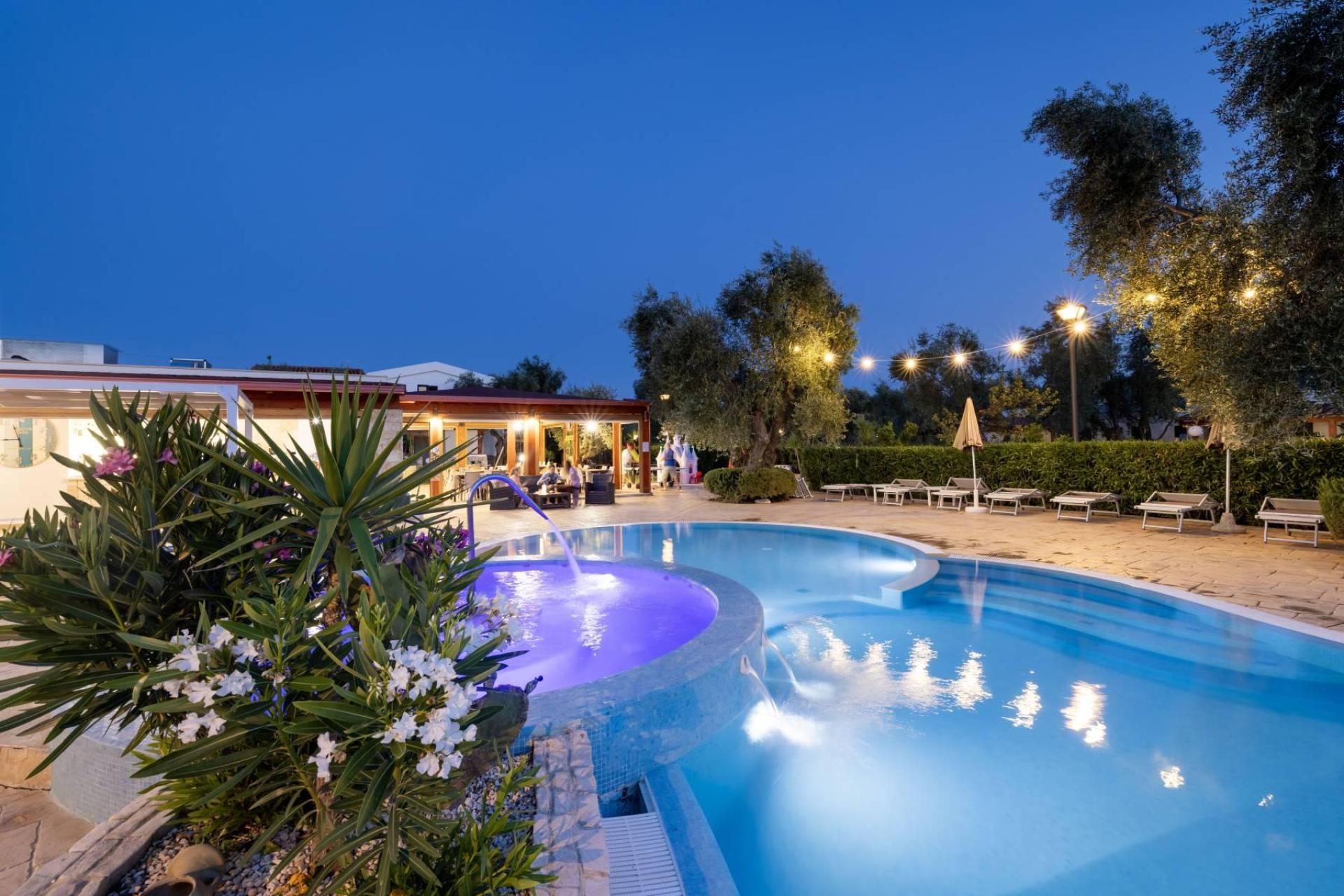 Child-friendly Agriturismo in Puglia by the sea and beach