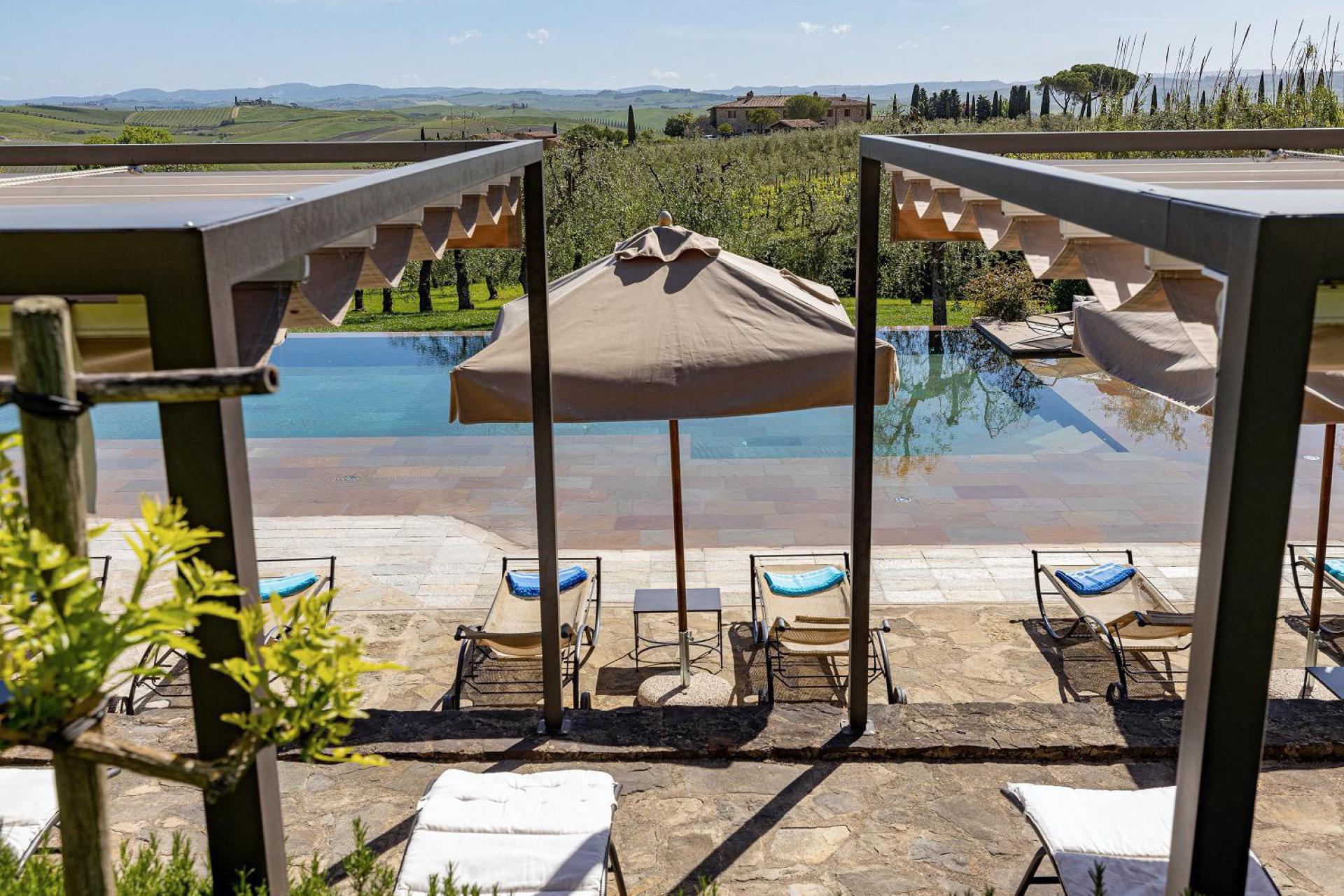 Luxury agriturismo amidst the vineyards of the Brunello