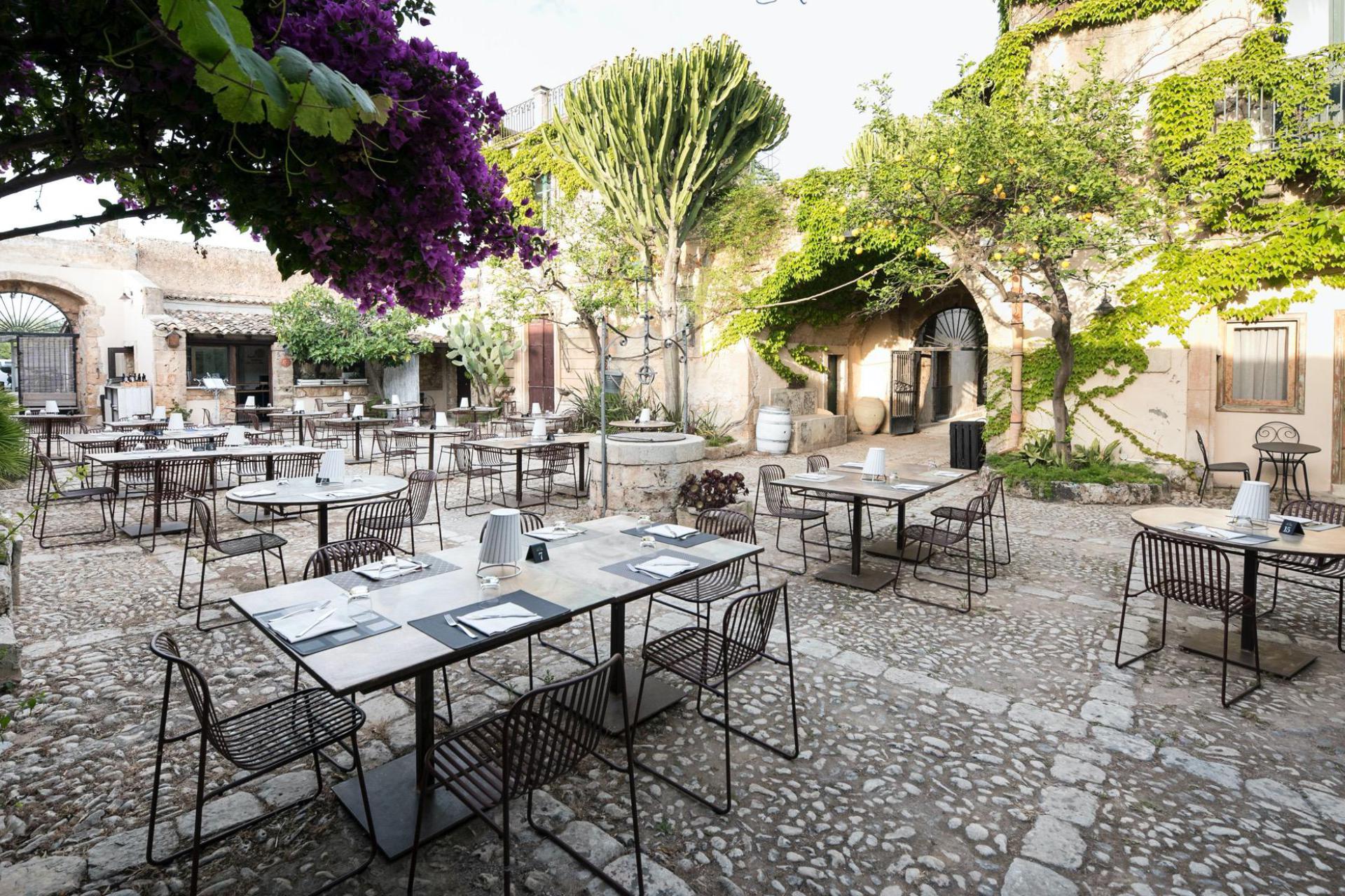 Authentic B&B near the beach in Sicily