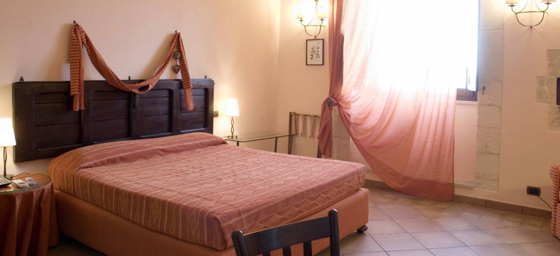 Agriturismo Sicily, luxury rooms and top restaurant